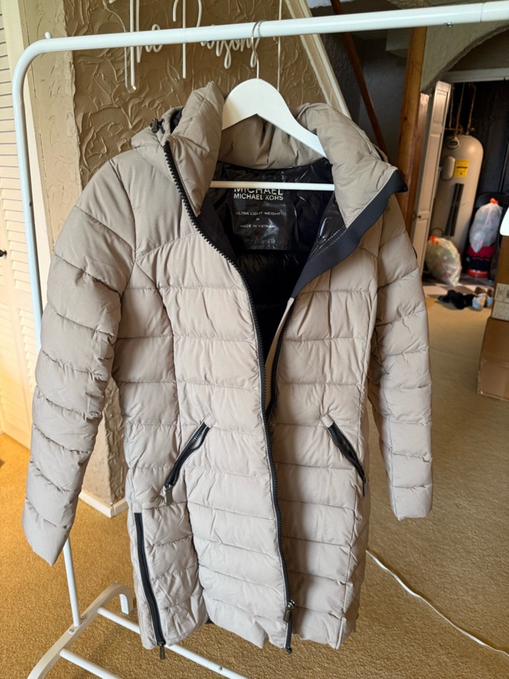 Michael Kors Black and Beige Lightweight Puffer Jacket